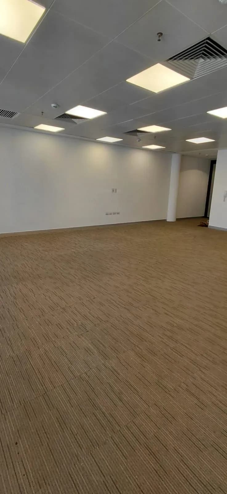 Oficina de 73.4m² en Alquiler en Manorá, Asunción - Image 5