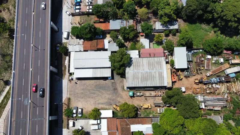 Terreno de 250m² à Venda em Assunção - Image 2