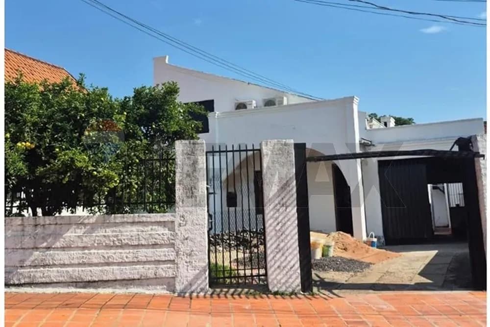 Terreno de 9,592m² en Venta en Valle Pucú, Areguá - Image 3