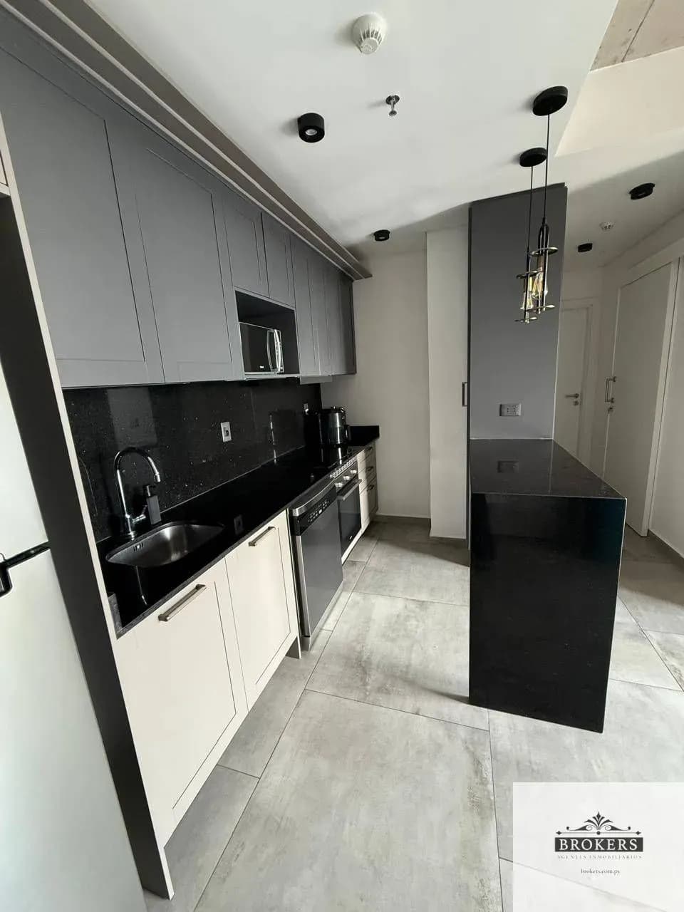 2-Bedroom Apartment for Rent in Mburucuyá, Asunción - Image 8