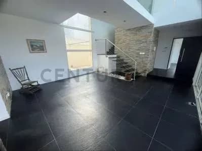 Casa de 4 dormitorios en Alquiler en El Pinar, Neptunia - Image 4