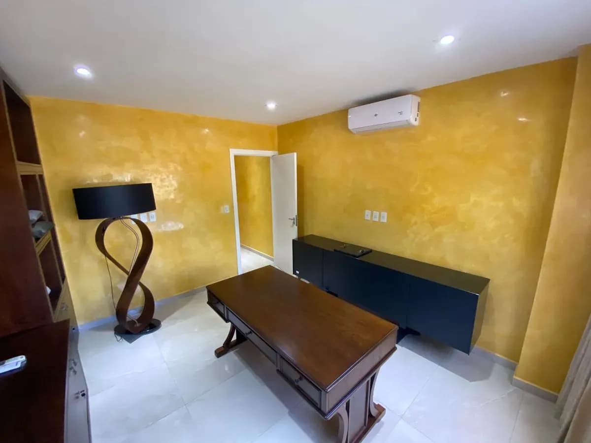 4-Bedroom House for Sale in Zárate Isla, Luque - Image 11