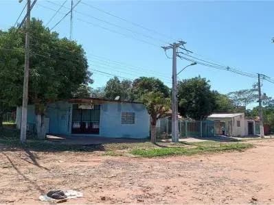 Local Comercial de 400m² en Venta en San Blas, San Antonio - Image 3