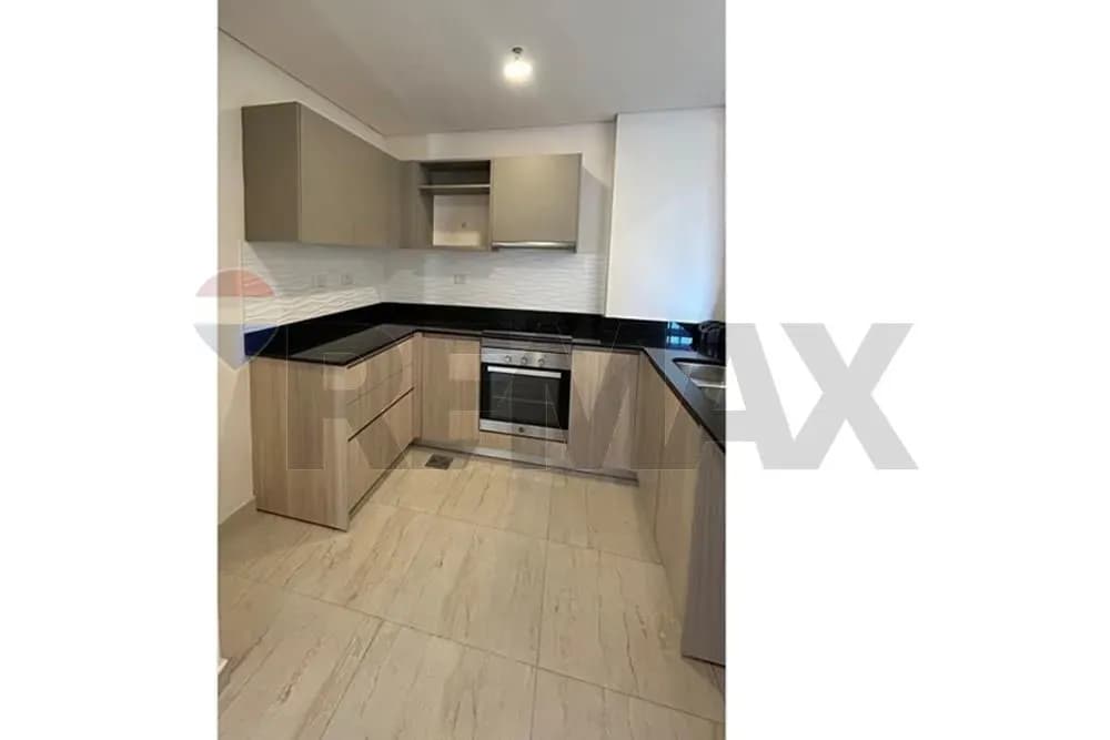 2-Bedroom Apartment for Sale in Herrera, Asunción - Image 6