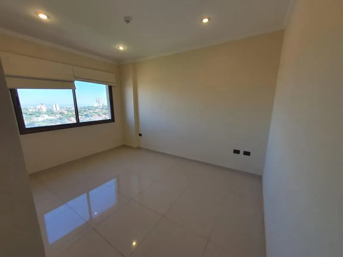 Departamento de 3 dormitorios en Venta en Carmelitas, Asunción - Image 6