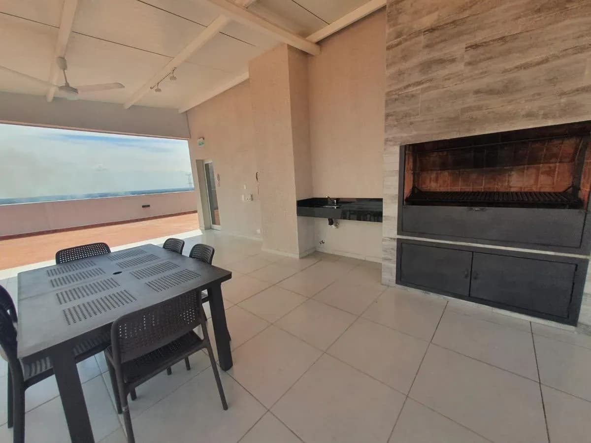 2-Bedroom Apartment for Sale in Lambaré - Image 19
