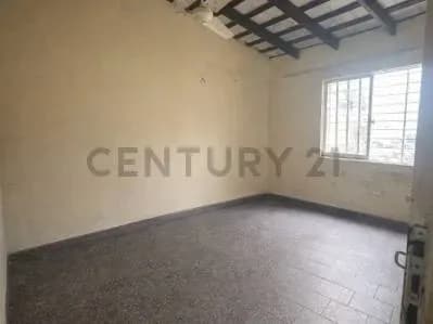 4-Bedroom House for Sale in San Luis, Mariano Roque Alonso - Image 5