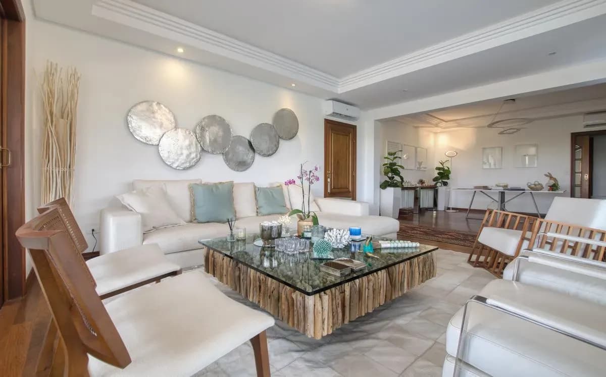 4-Bedroom Apartment for Sale in Bella Vista, Asunción - Image 9