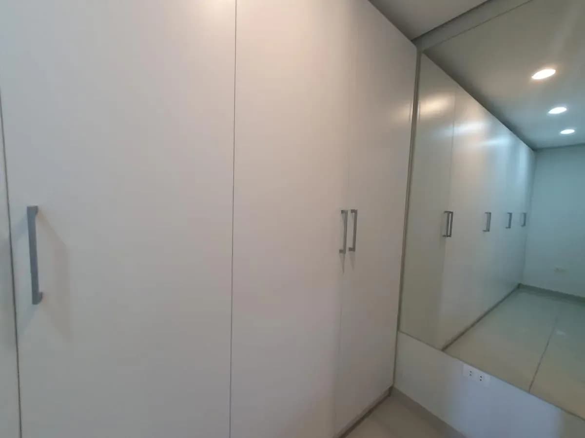 3-Bedroom Apartment for Sale in Santisima Trinidad, Asunción - Image 14
