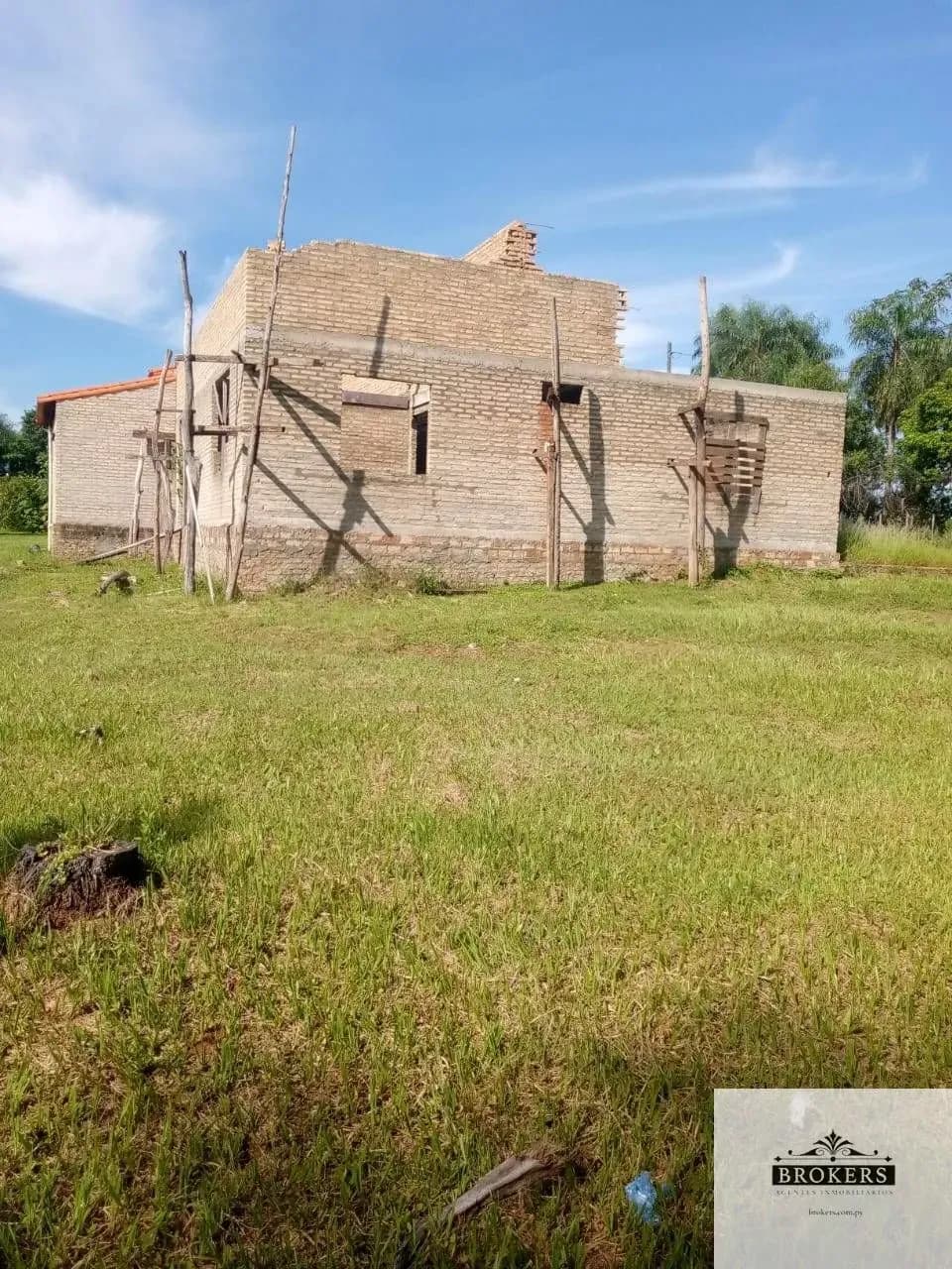 100,000m² Land for Sale in Ypacaraí - Image 11
