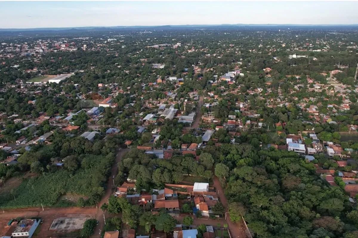 378m² Lot for Sale in San Lorenzo - Image 3