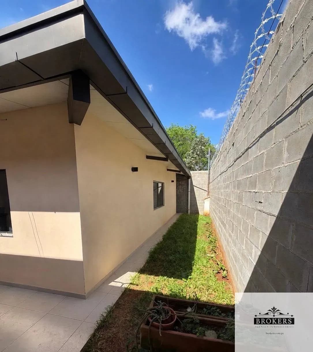 Casa de 3 dormitorios en Venta en Puerto Pabla, Lambaré - Image 7