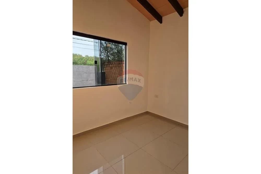 Casa de 1 dormitório à Venda em San Miguel, Presidente Franco - Image 5