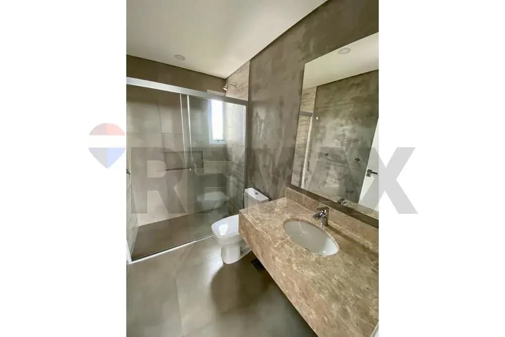 2-Bedroom Apartment for Sale in Recoleta, Asunción - Image 13