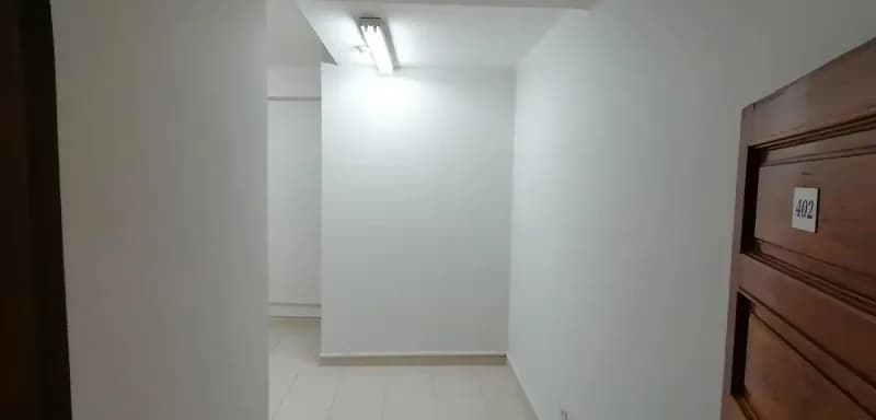 Office of 25.6m² for Rent in La Encarnación, Lambaré - Image 3