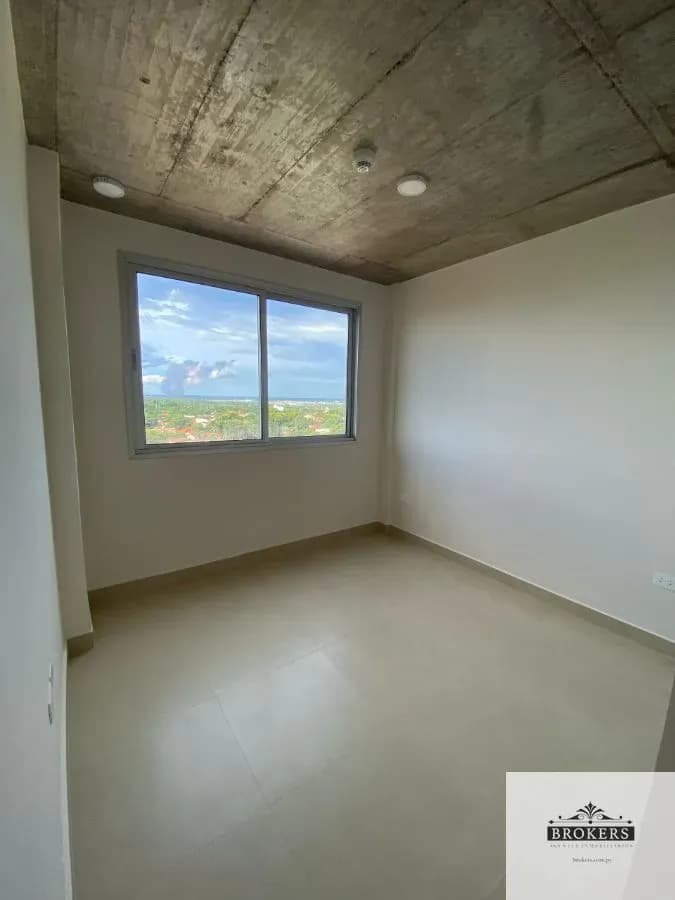 2-Bedroom Apartment for Sale in Santisima Trinidad, Asunción - Image 16