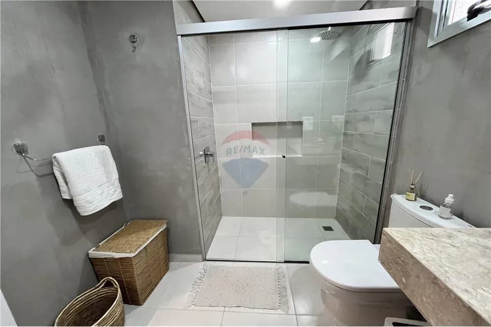 1-Bedroom Apartment for Sale in Madame Lynch, Asunción - Image 14