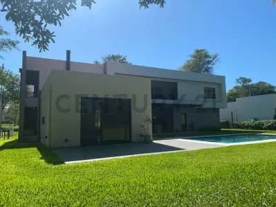 4-Bedroom House for Rent in San Bernardino - Image 4