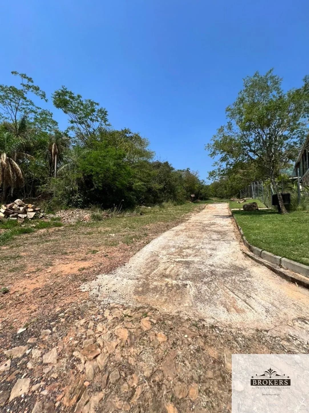 Terreno de 1,036m² à Venda em San Bernardino - Image 6