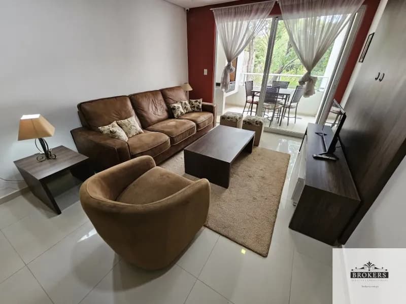 2-Bedroom Apartment for Rent in Mariscal Lopez, Asunción - Image 3