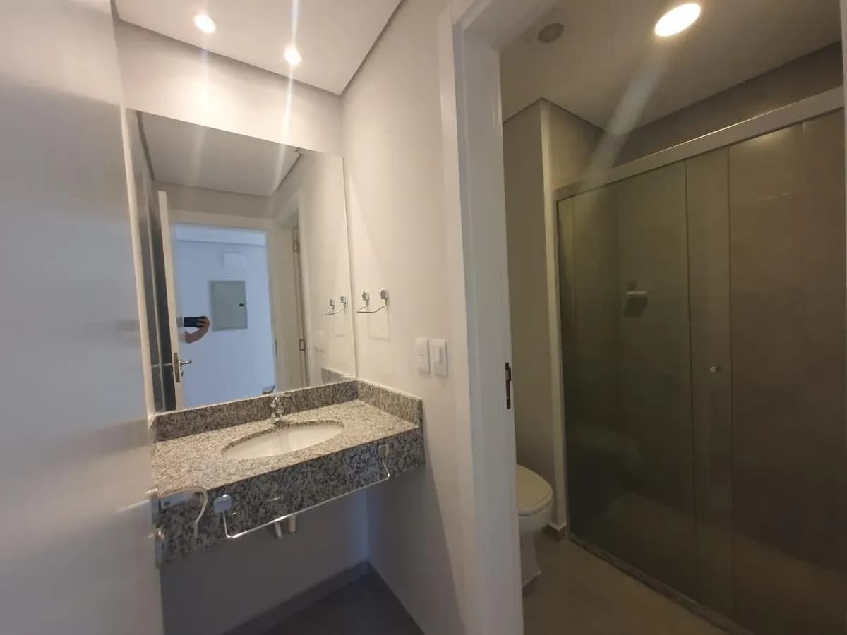 2-Bedroom Apartment for Sale in Lambaré - Image 14