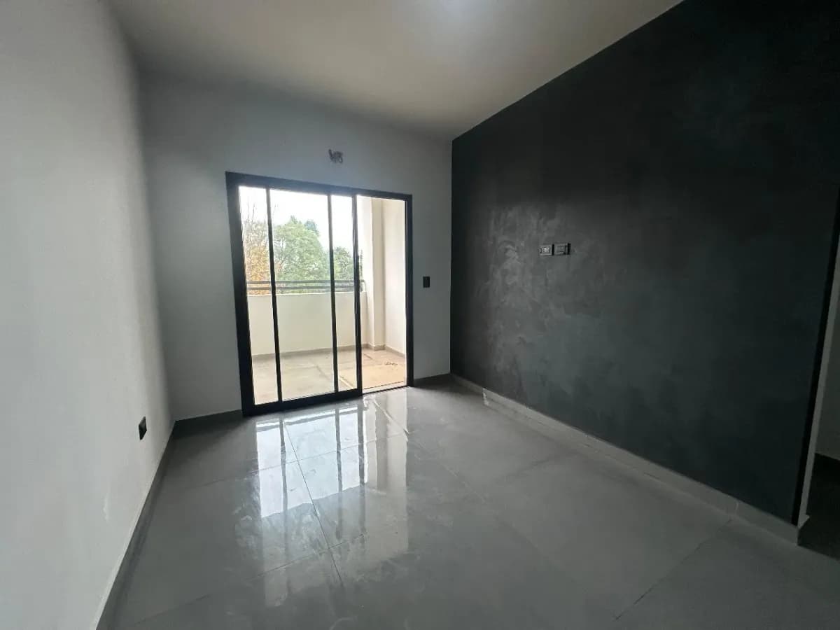 2-Bedroom Apartment for Sale in San Isidro, San Lorenzo - Image 7