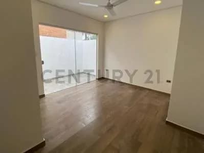 Casa de 3 dormitorios en Venta en Pilar del Norte, Limpio - Image 4