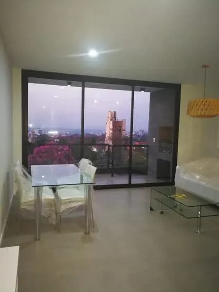 Departamento de 2 dormitorios en Venta en Mariscal López, Lambaré - Image 3
