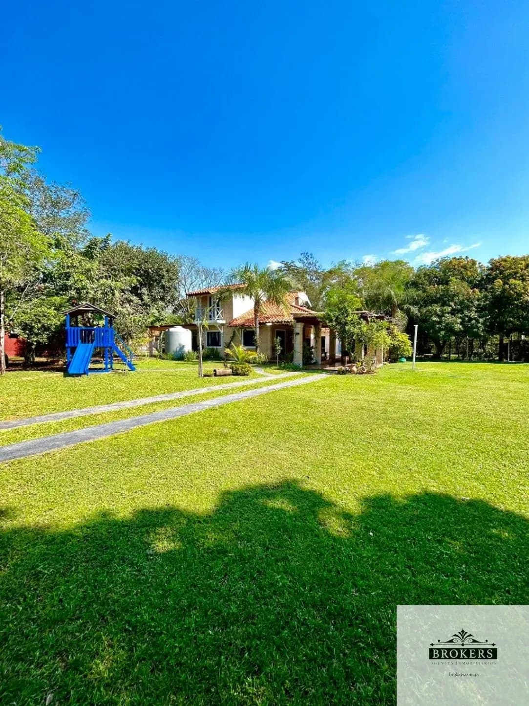 Casa de 4 quartos para Aluguel em Ypacaraí - Image 6