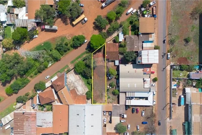Terreno de 810m² en Venta en Jesuitas, Ciudad del Este - Image 3