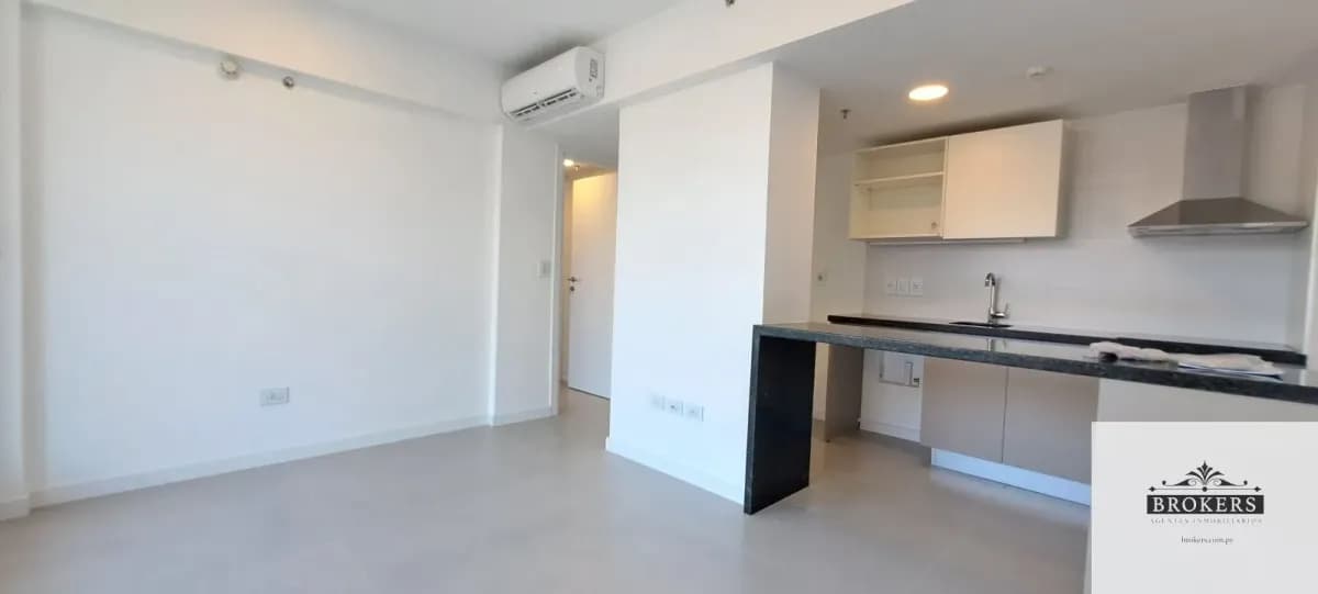 1-Bedroom Apartment for Sale in Jara, Asunción - Image 7