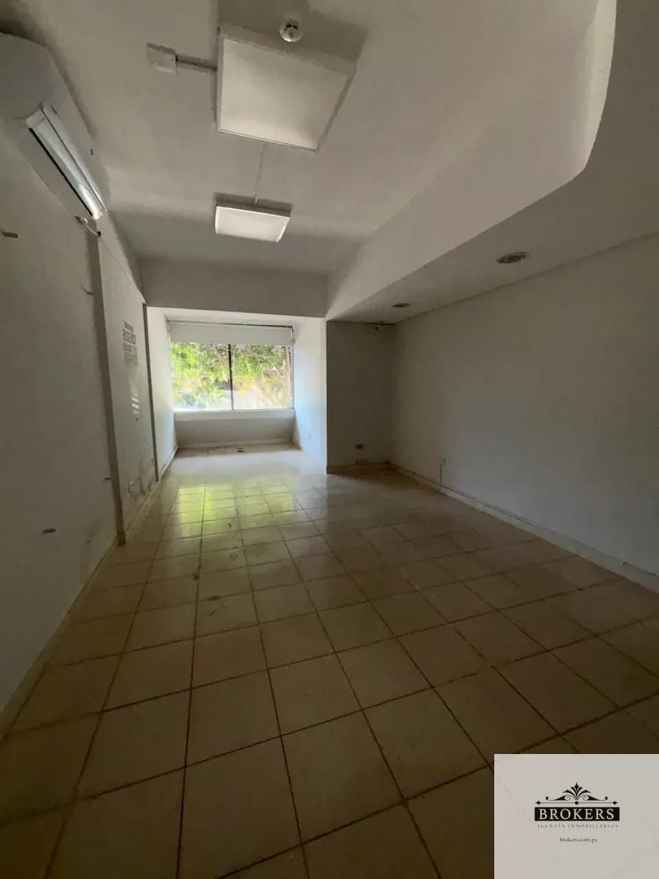 Office of 500m² for Rent in Santo Domingo, Asunción - Image 12