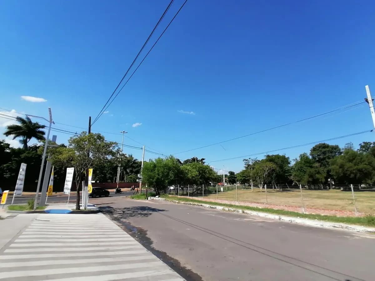 Terreno de 65m² à Venda em Loma Pytá, Assunção - Image 2