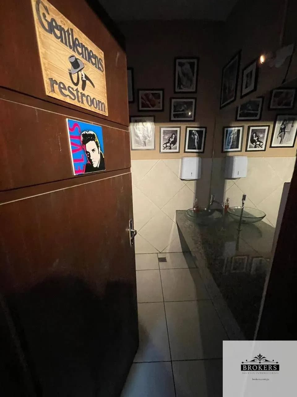 Local Comercial de 292m² en Alquiler en Recoleta, Asunción - Image 17