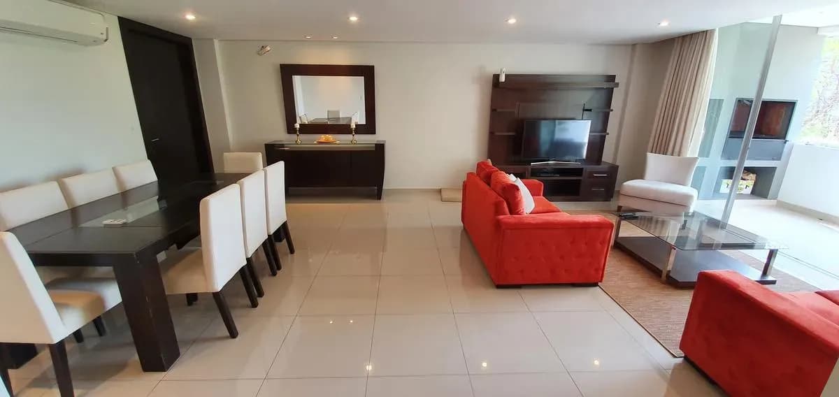 Departamento de 3 dormitorios en Venta en Recoleta, Asunción - Image 4