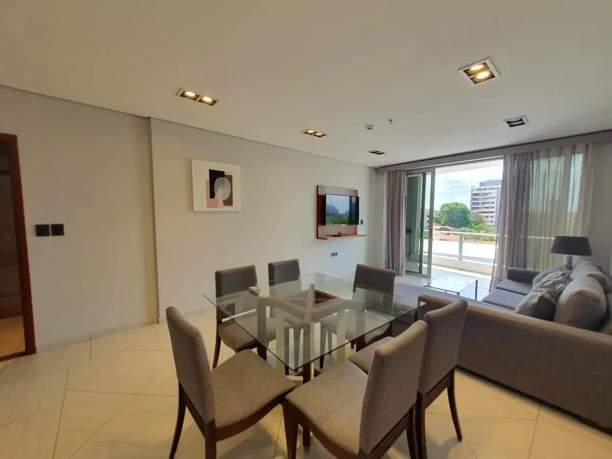 2-Bedroom Apartment for Rent in Carmelitas, Asunción - Image 4