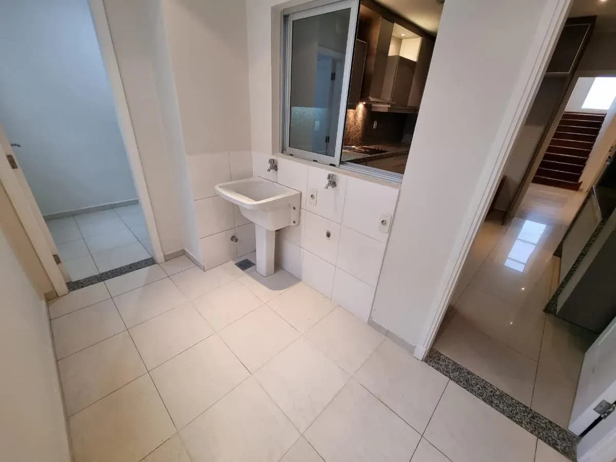 Departamento de 4 dormitorios en Alquiler en Las Lomas (Carmelitas), Asunción - Image 19