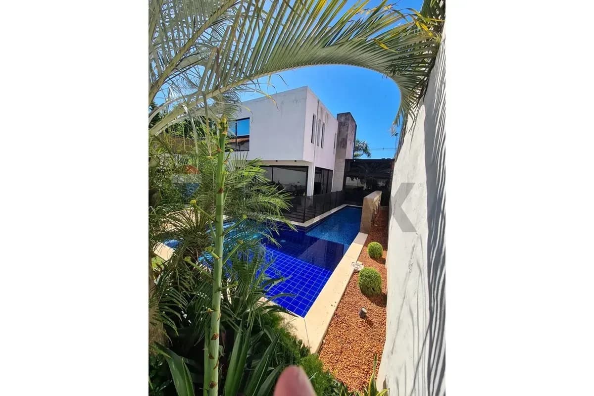 Casa de 4 dormitorios en Venta en San Miguel, San Lorenzo - Image 7