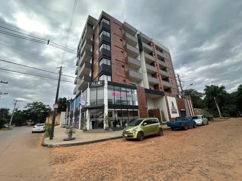 2-Bedroom Apartment for Sale in San Isidro, San Lorenzo - Image 5
