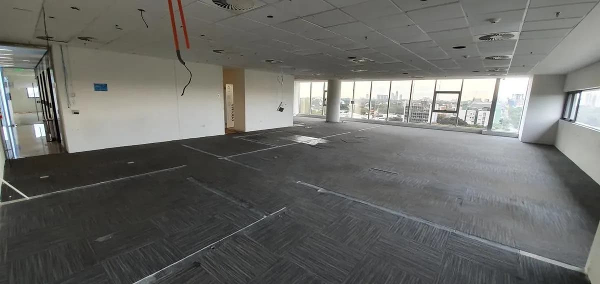 Office of 222m² for Rent in Mcal. José Félix Estigarribia, Asunción - Image 5