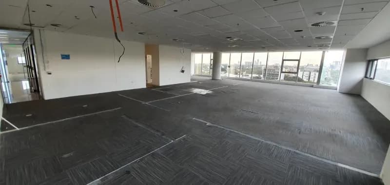 Office of 222m² for Rent in Mcal. José Félix Estigarribia, Asunción - Image 5