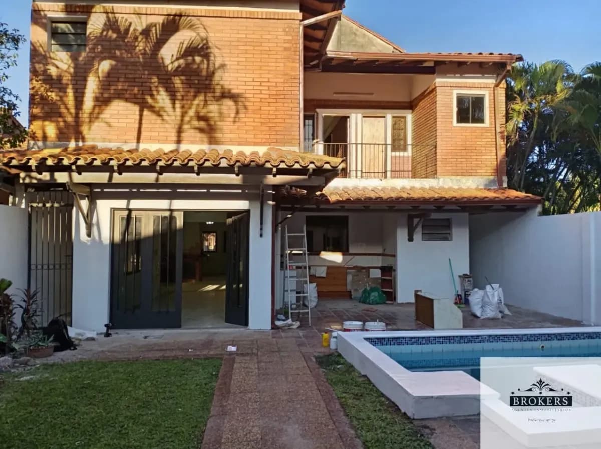 Oficina de 530m² en Alquiler en Villa Morra, Asunción - Image 2