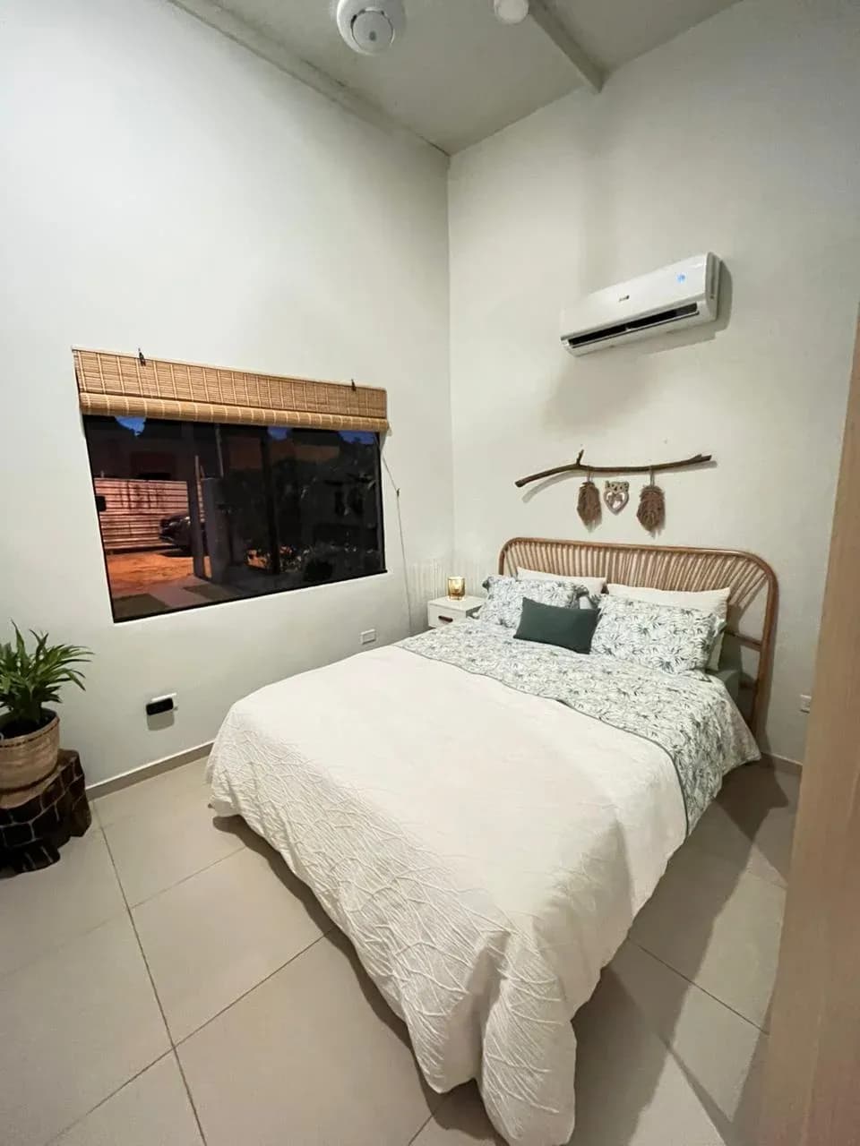 Casa de 2 dormitorios, 69m², en Venta en Capiatá - Image 7