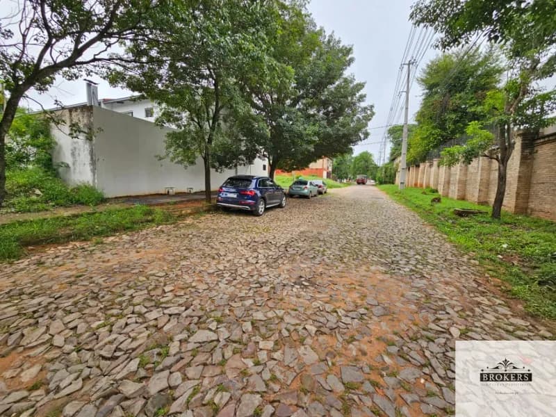 360m² Land for Sale in Mbachió II, Lambaré - Image 4