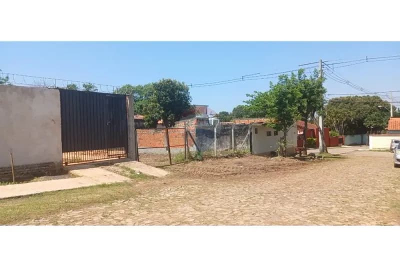 Terreno de 384m² à Venda em Loma Pytá, Asunción - Image 5