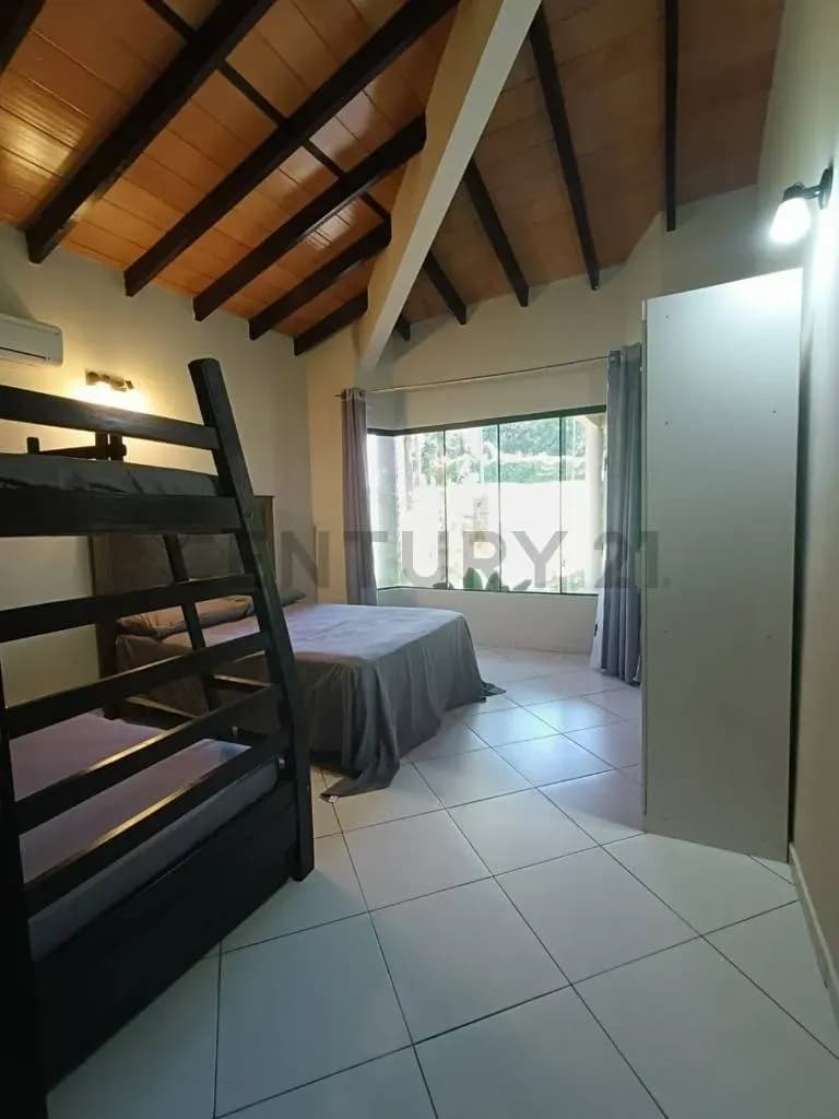 Casa de 3 dormitorios en Alquiler en San Bernardino - Image 14