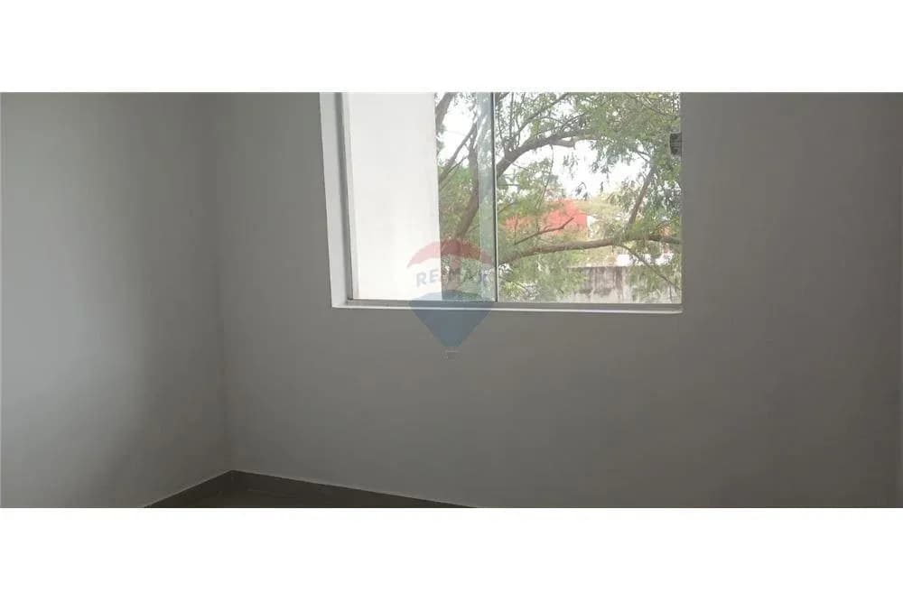 Apartamento de 2 quartos à Venda em San Jorge, Mariano Roque Alonso - Image 4
