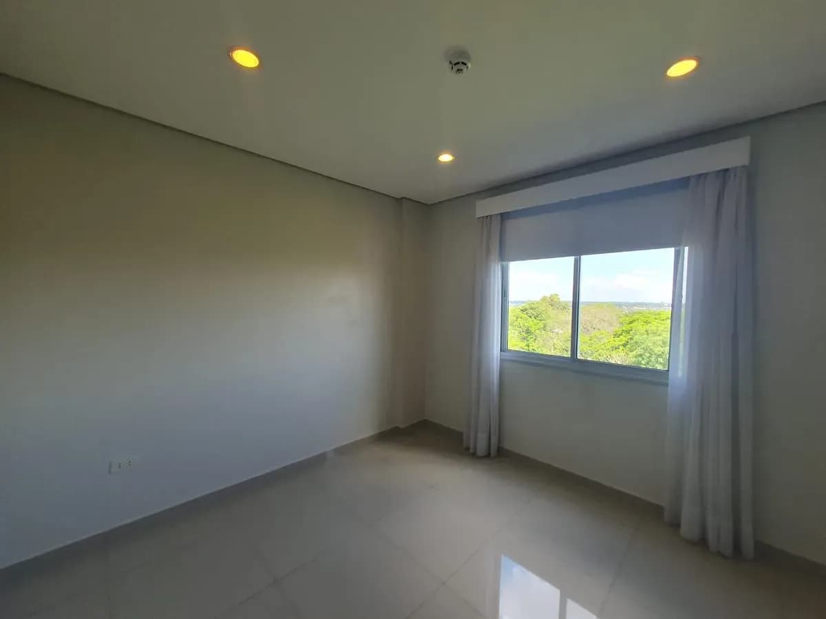 3-Bedroom Apartment for Sale in Santisima Trinidad, Asunción - Image 12