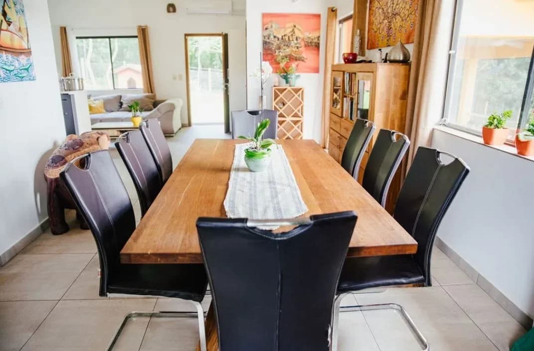 House of 4 bedrooms, 230m², for Sale in Encarnación - Image 10