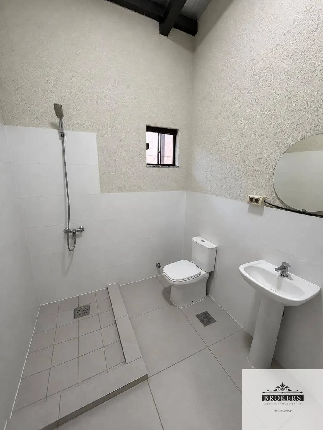 Casa de 3 dormitorios en Venta en Puerto Pabla, Lambaré - Image 11